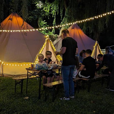 Camping Llavorsí エクステリア 写真