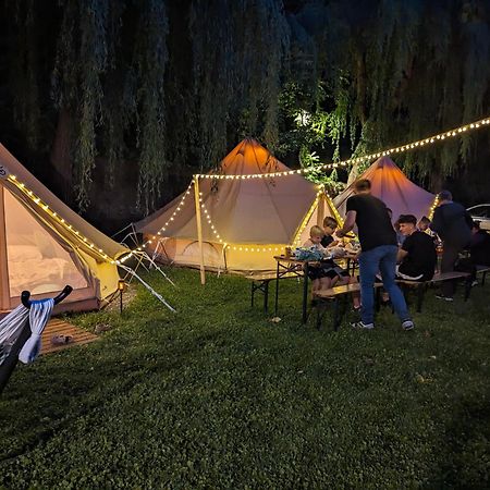 Camping Llavorsí エクステリア 写真