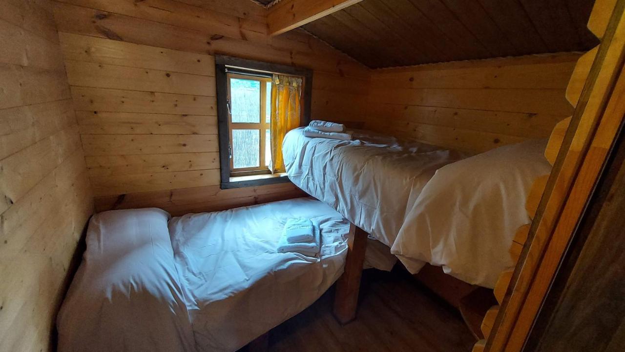 Camping Llavorsí エクステリア 写真