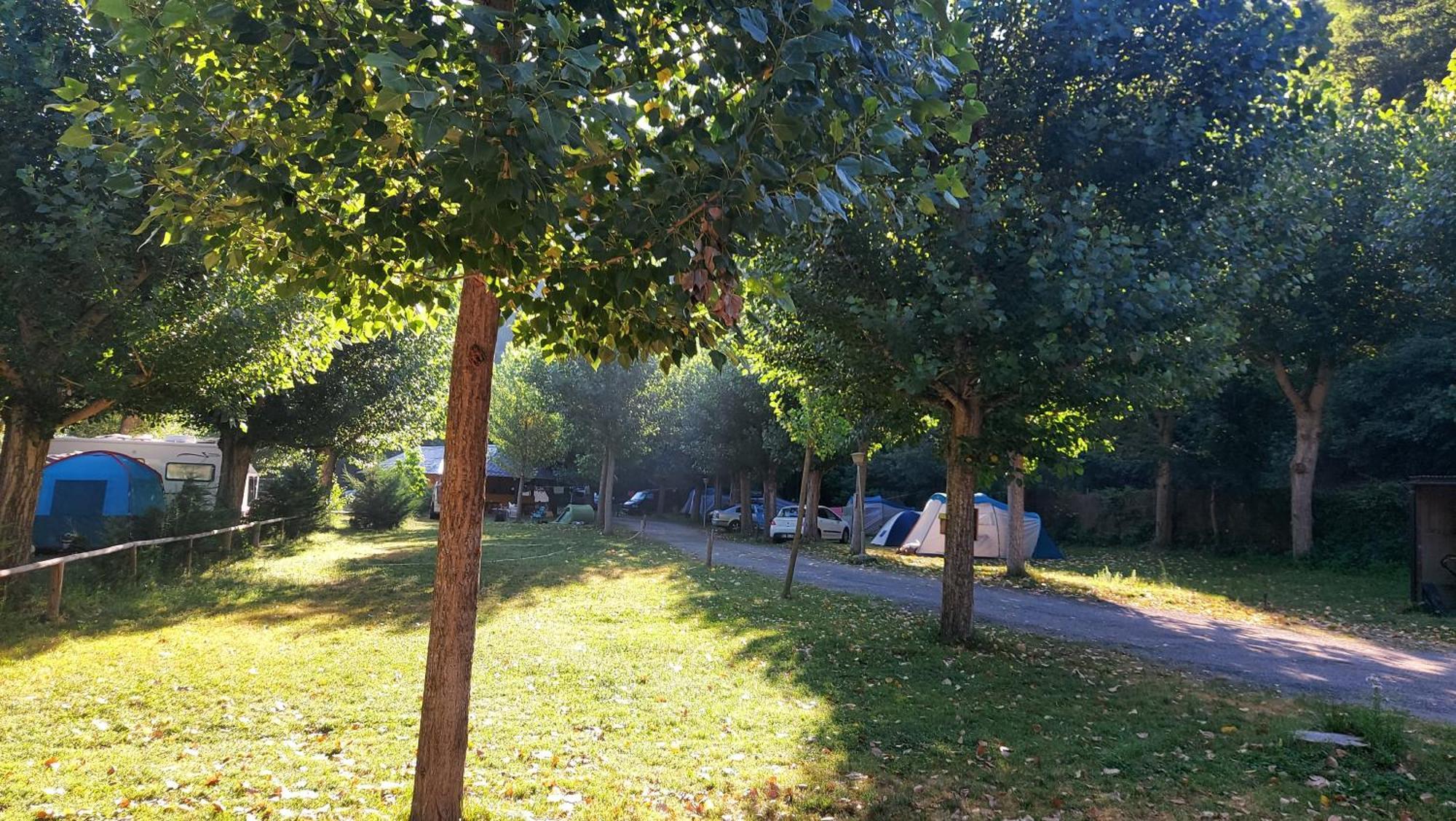 Camping Llavorsí エクステリア 写真